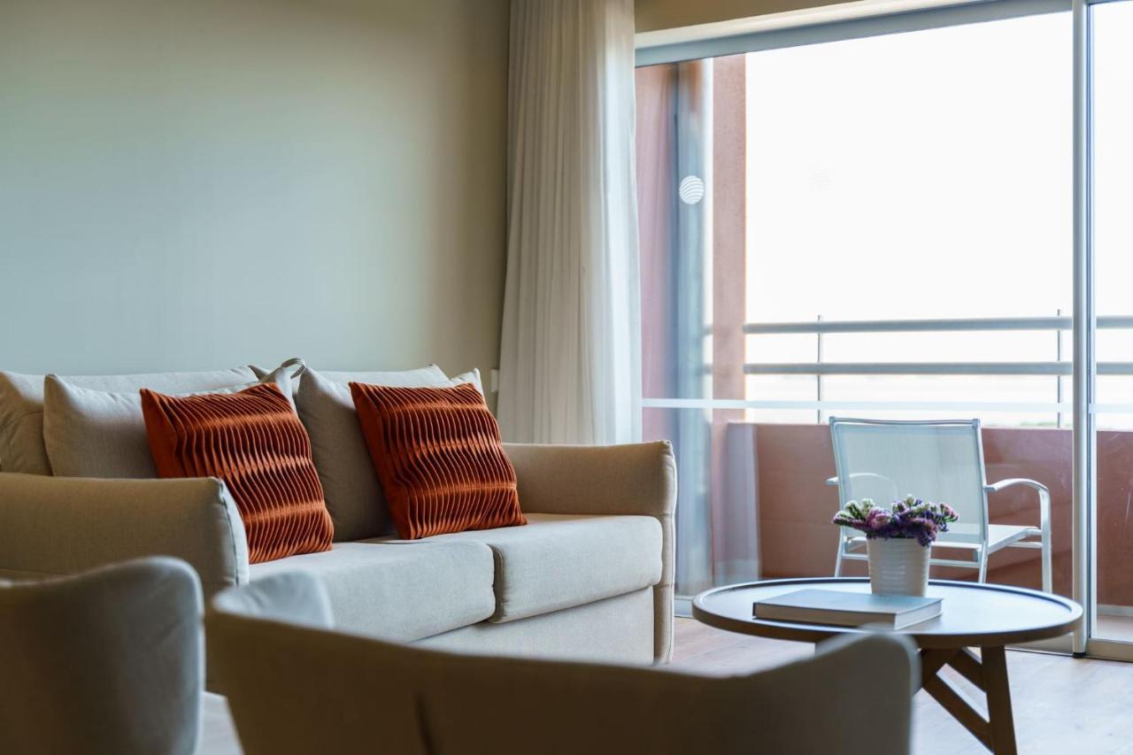 アクアルズ トロイア ラゴア ホテル&アパートメンツ S ホテルズ コレクション エクステリア 写真 A living room